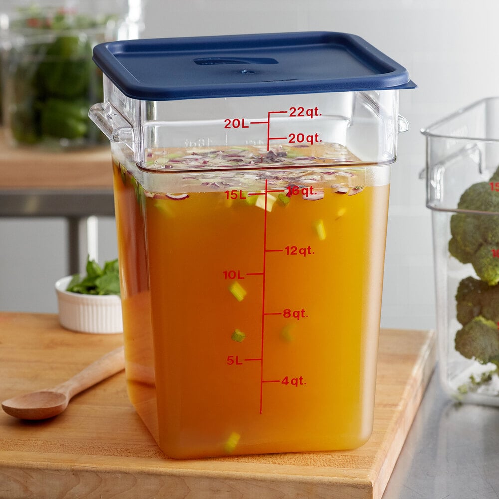 Cambro 12, 18, and 22 Qt. Clear Round Polycarbonate Food Storage Container  Lid