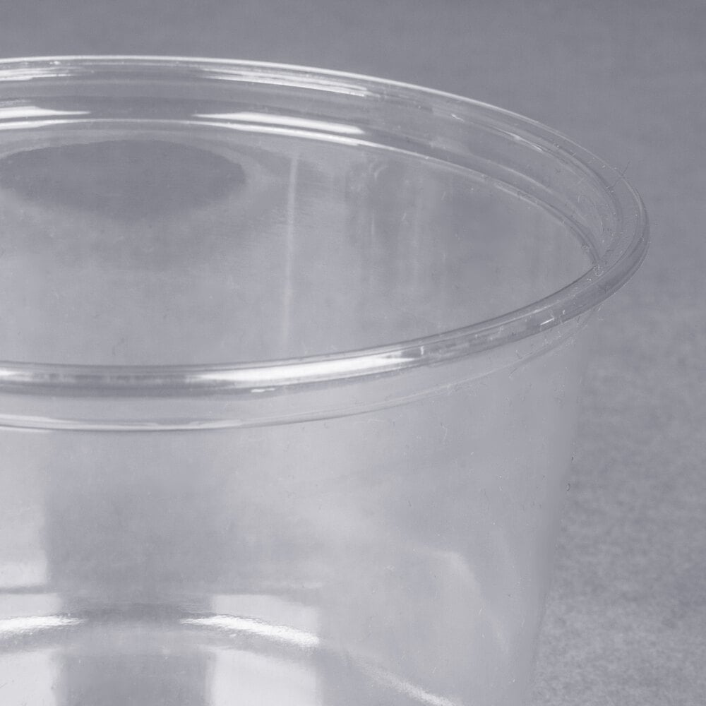 T16 Clear Round Plastic container and lid
