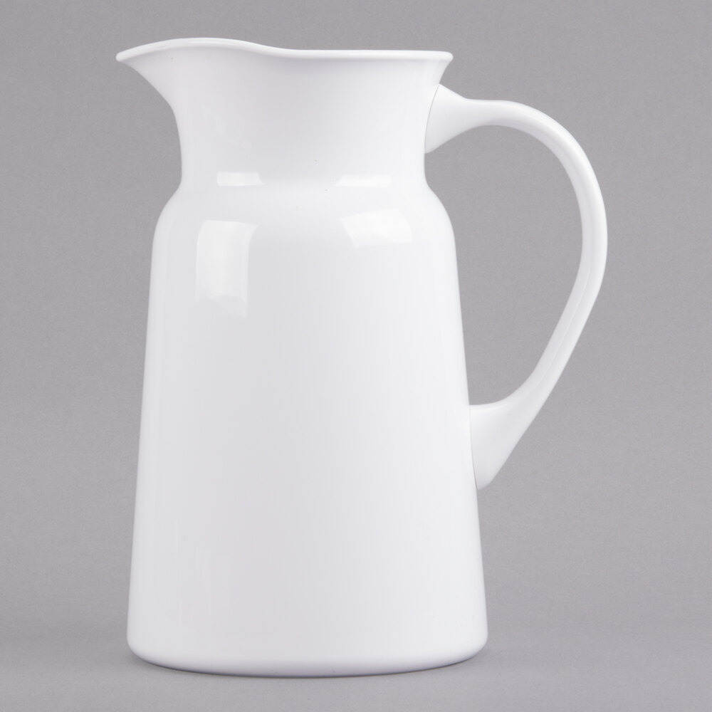 Carlisle MIN544502 Mingle 96 oz. White Tritan Plastic Farm Pitcher 6/Case