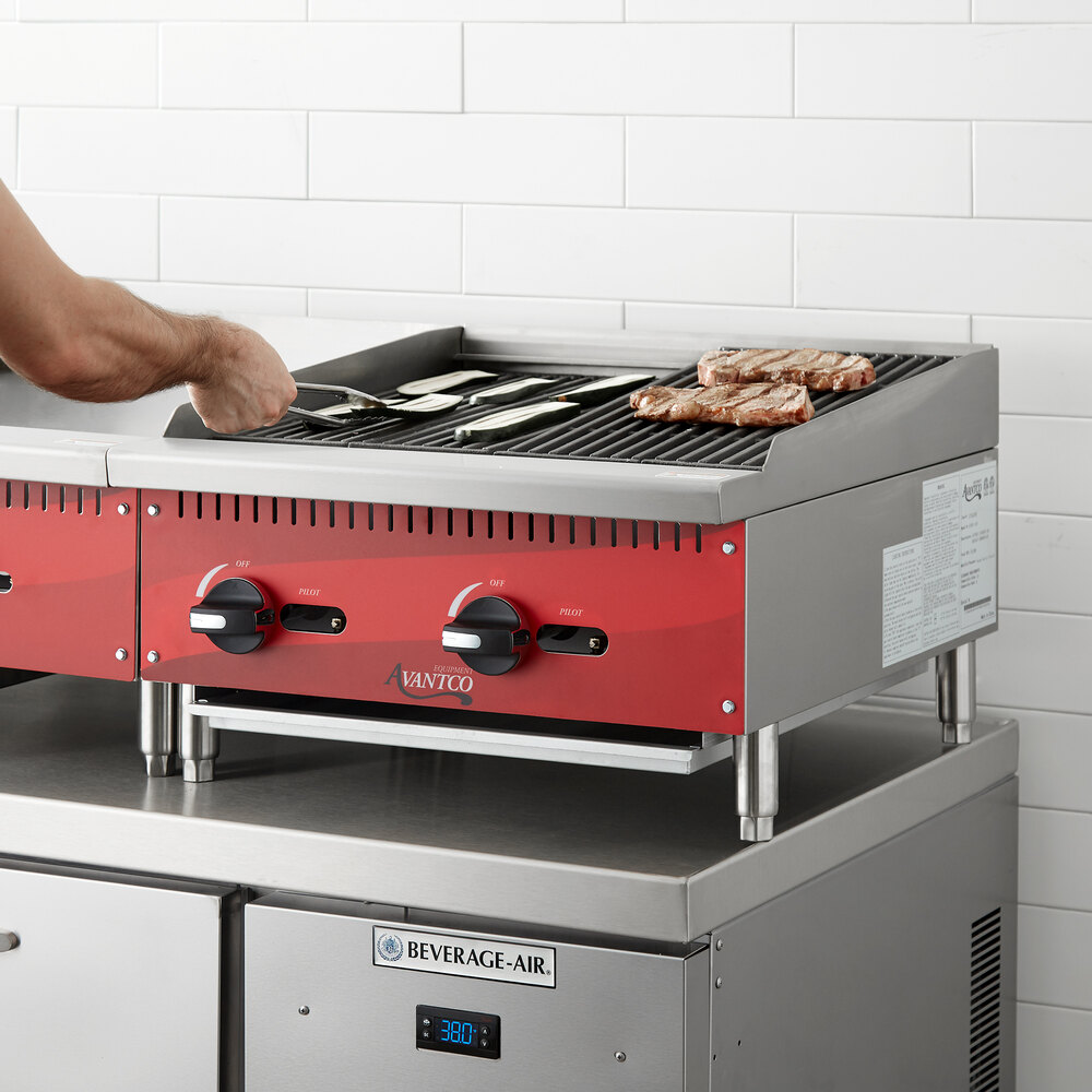 Avantco AG24RC 24" Gas Countertop Radiant Charbroiler 70,000 BTU
