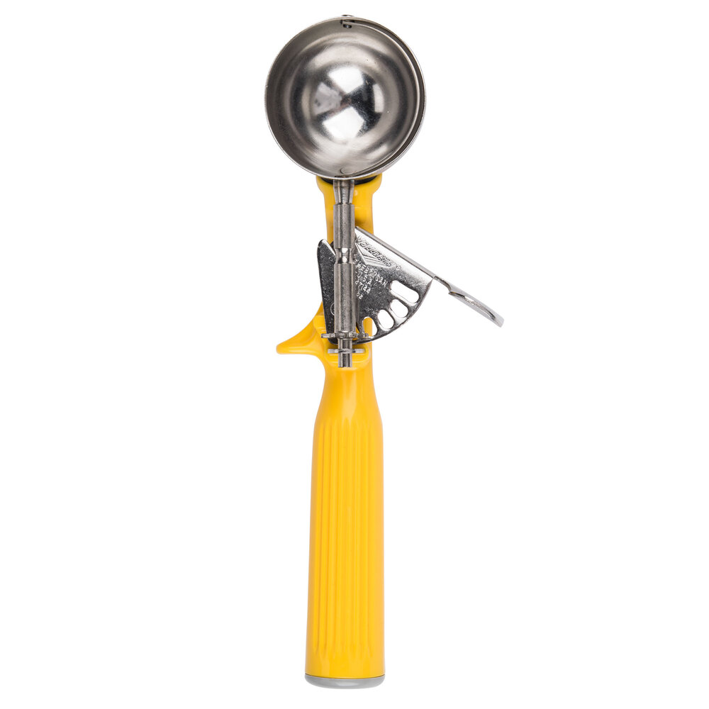 Vollrath 47144; #20 Yellow Thumb Press Disher - 1.63 oz.