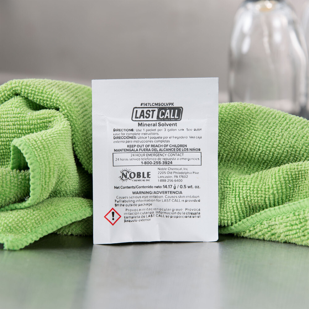 Noble Chemical 0.5 oz. Last Call Mineral Solvent Powdered Bar Glass