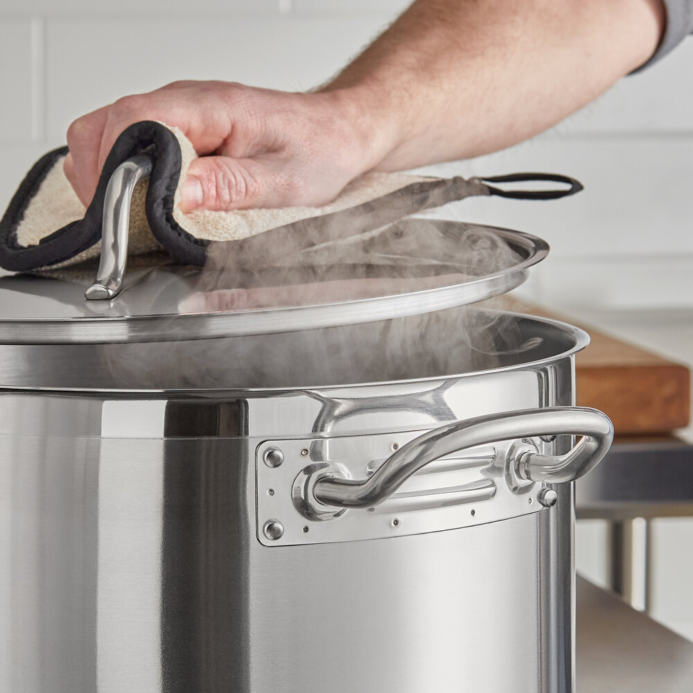 SS1 Series 22 Qt. Stainless Steel Aluminum-Clad Sauce Pot with Cover