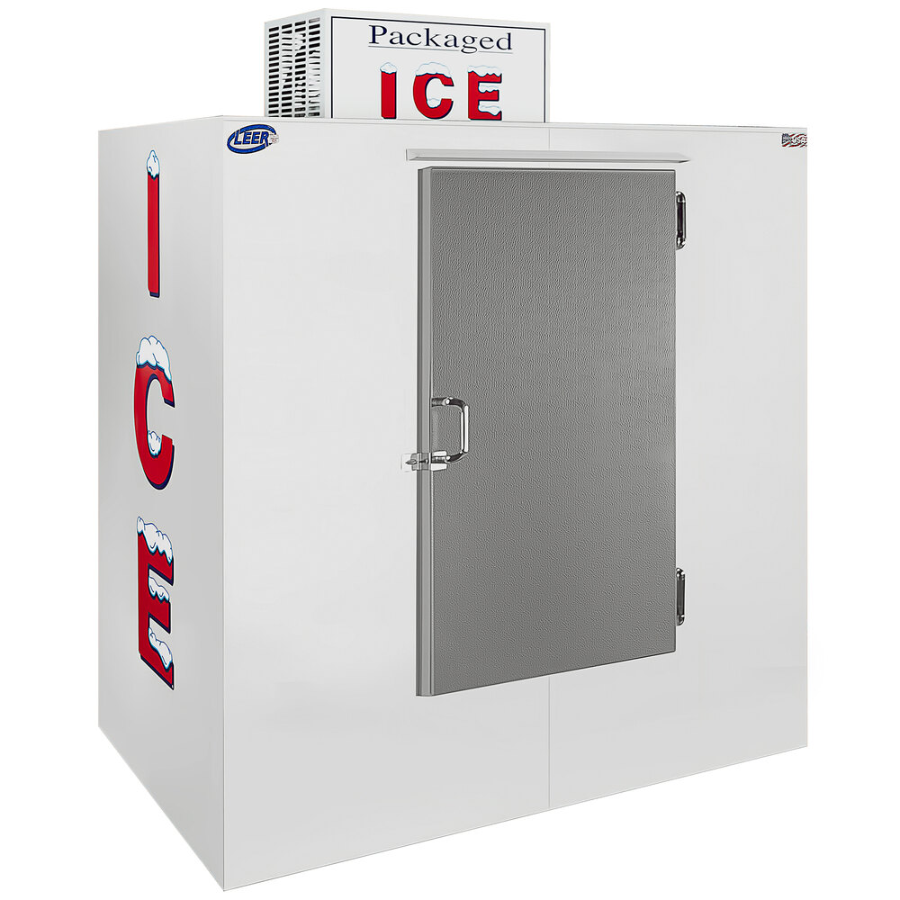 Leer 65CS 64" Outdoor Cold Wall Ice Merchandiser with Straight Front