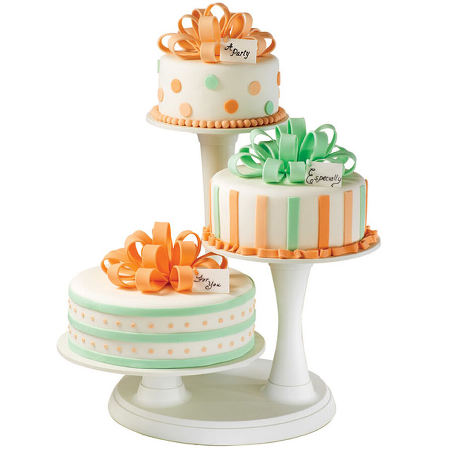 Wilton 307-350 3-Tier Pillar-Style Cake and Cupcake Stand 