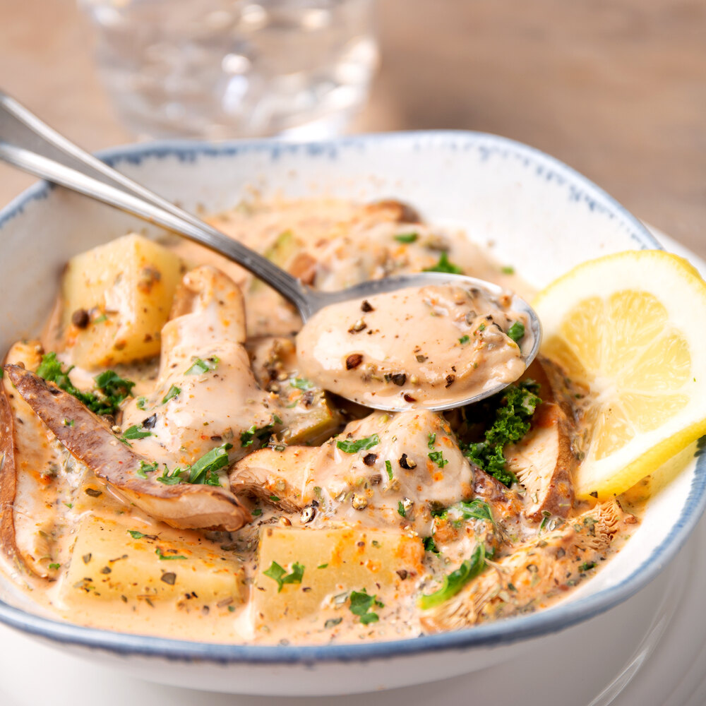 Linton's Seafood 1 Gallon Shucked Oysters