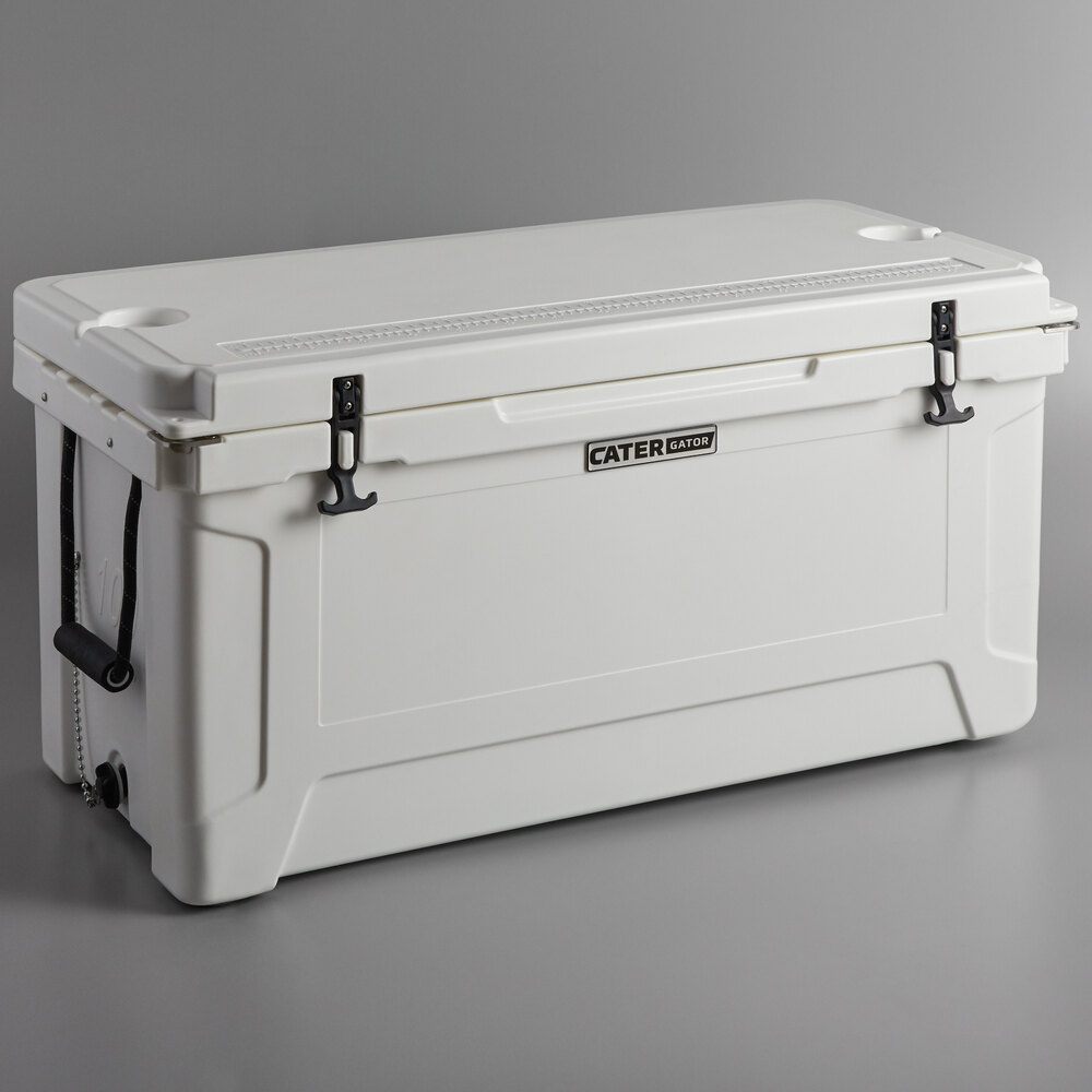 CaterGator CG100WH White 100 Qt. Rotomolded Extreme Outdoor Cooler
