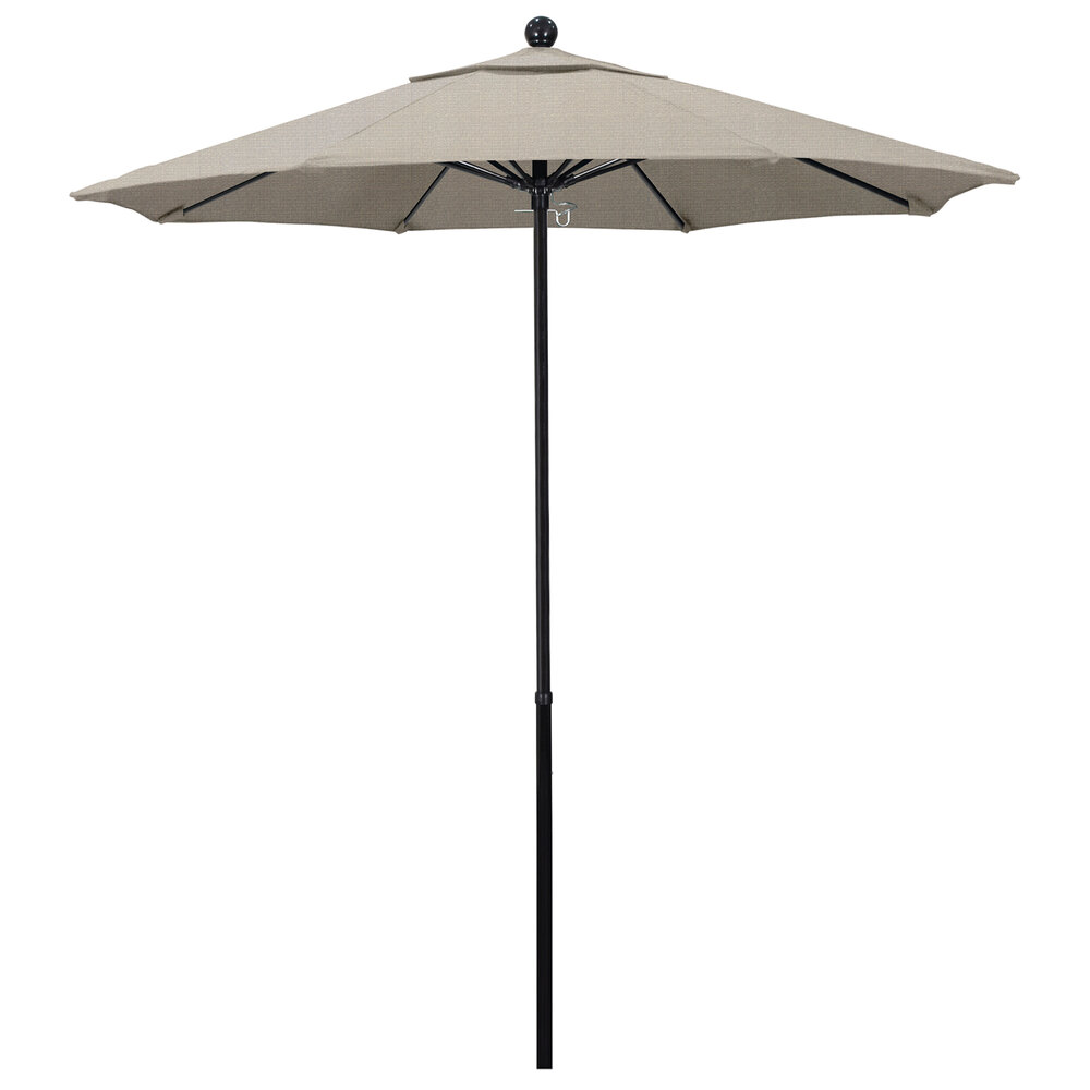 California Umbrella EFFO 758 OLEFIN Oceanside 7 1/2' Round Push Lift