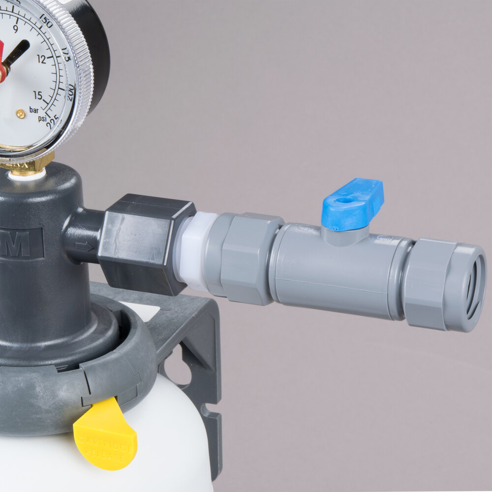 Ice Machine Water Filtration System
    Reducing Water Taste Impurities with Modern Ice Machines