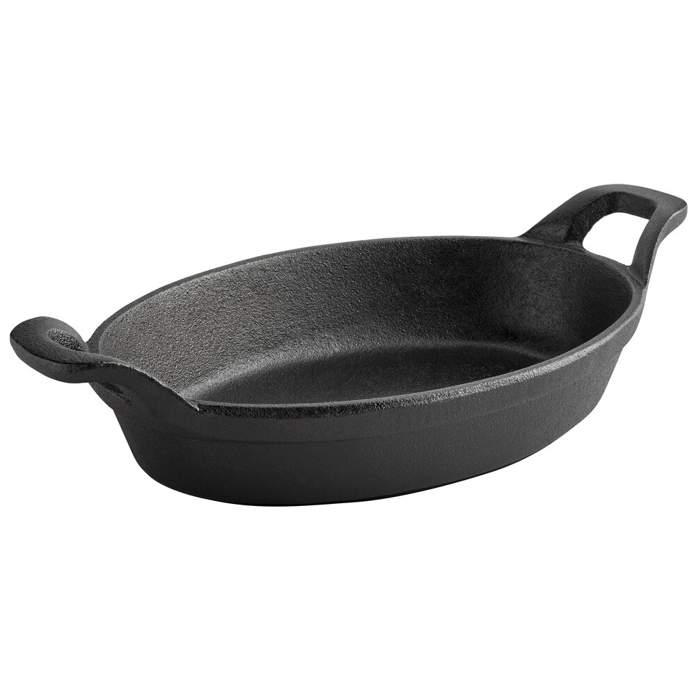 Vollrath 59743 25.4 oz. PreSeasoned Mini Cast Iron Oval Casserole Dish