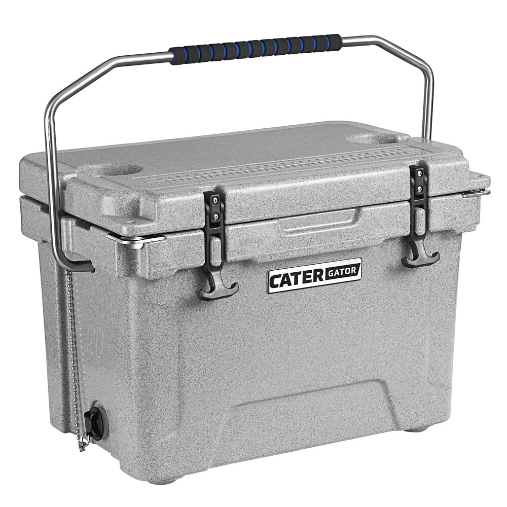 CaterGator CG20SPG Gray 20 Qt. Rotomolded Extreme Outdoor Cooler / Ice