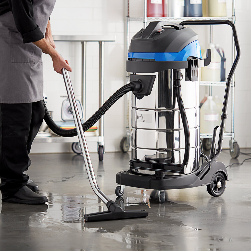 26 Gallon Stainless Steel Commercial Wet / Dry Vacuum with Toolkit
