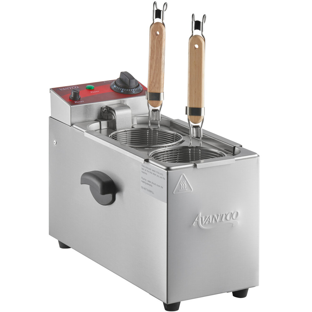 Avantco PC101 Countertop Single Tank 1 Gallon / 4 Liter Electric Pasta