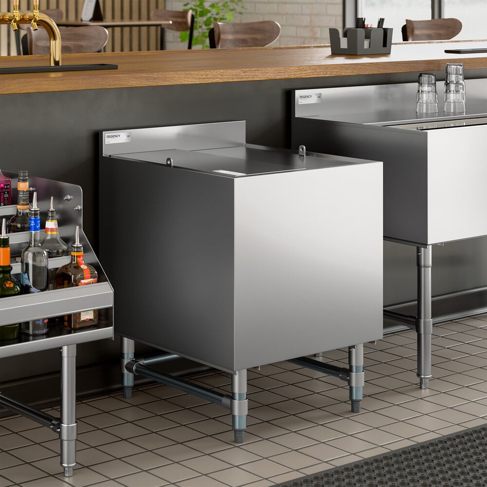 A stainless steel beer box with a lid and 3-inch backsplash, designed for bar use.