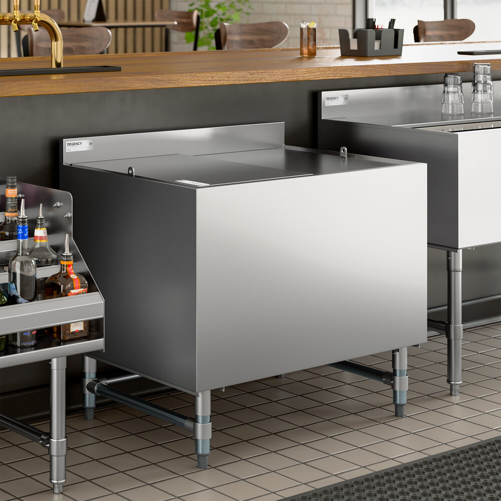 A stainless steel beer box with a lid and 3-inch backsplash, designed for bar use.