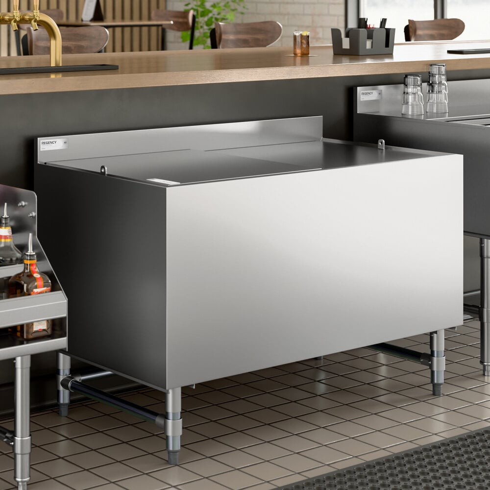 A stainless steel beer box with a lid and backsplash, designed for bar or restaurant use.