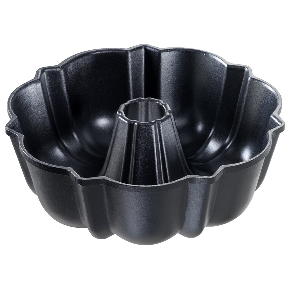 Nordic Ware 51224 8" Customizable Small Fluted NonStick Aluminum Bundt