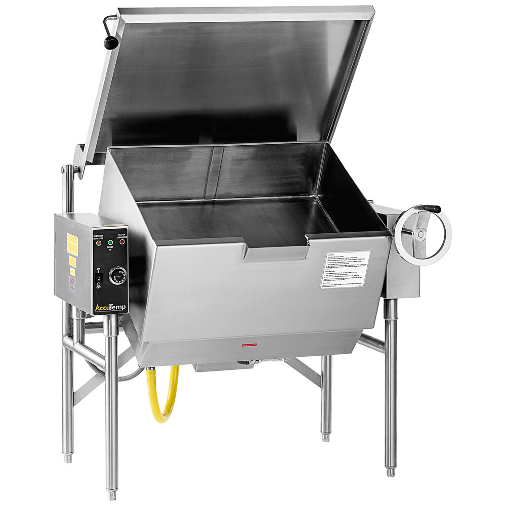 AccuTemp ALTGSE30 Edge Series 30 Gallon Liquid Propane Tilt Skillet 75,000 BTU