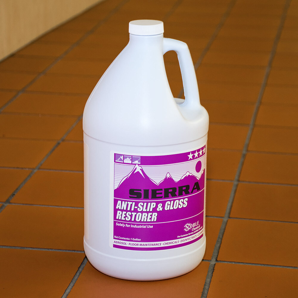 Sierra by Noble Chemical 2.5 gallon / 320 oz. Concentrated Instant Floor  Finish Emulsifier
