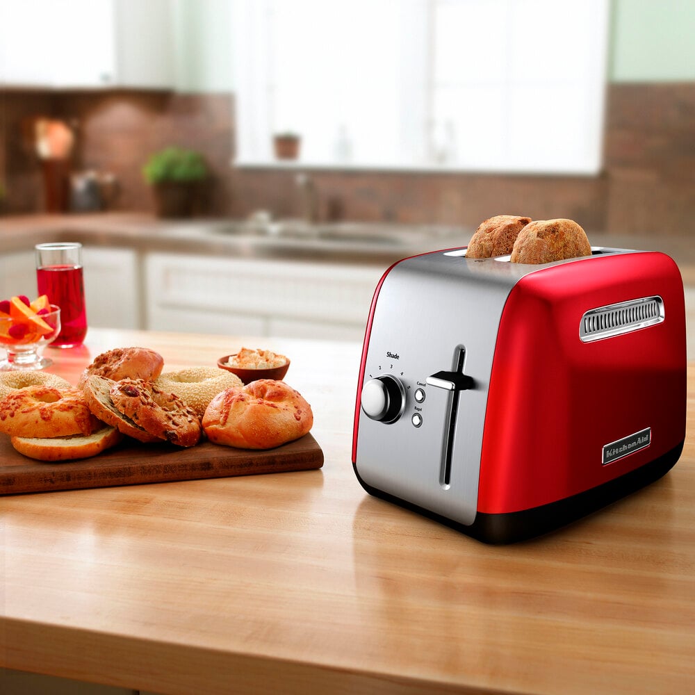 KitchenAid KMT2115ER Empire Red 2 Slice Toaster With Manual Lift