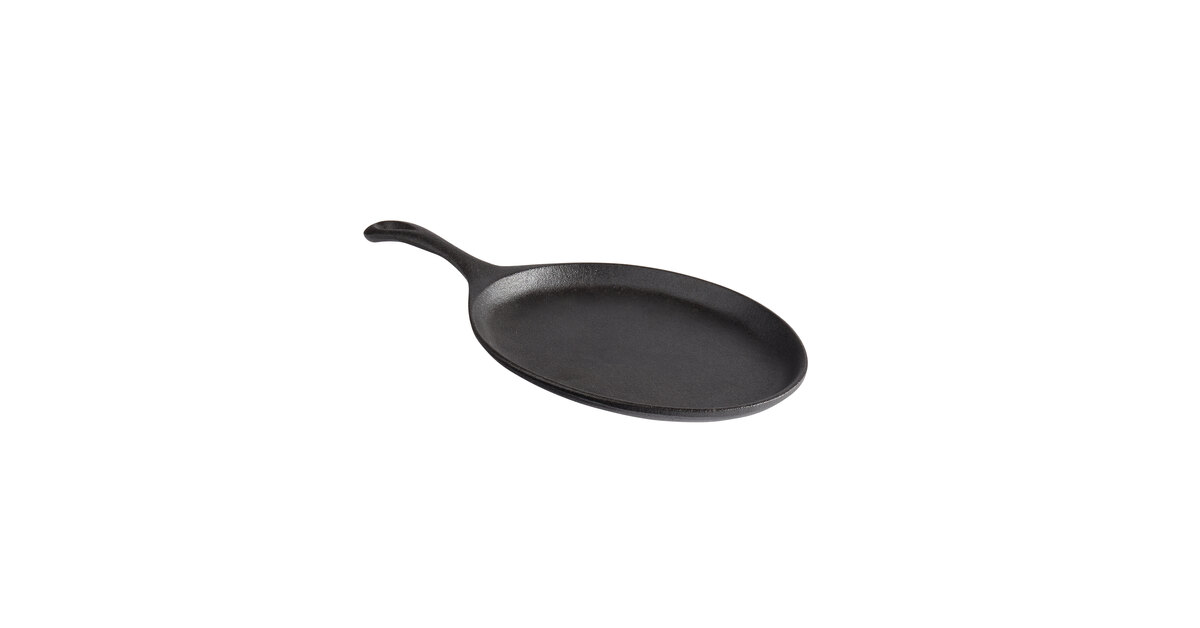 Choice 9 1/4 x 7 Oval Pre-Seasoned Cast Iron Fajita Skillet with Natural  Finish Wood Underliner and Black Cotton Handle Cover