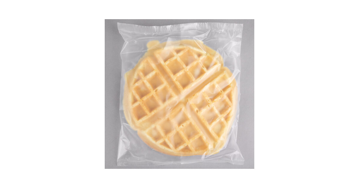 Courant 7-inch Belgian Waffles Maker - White, 1 - Smith's Food and