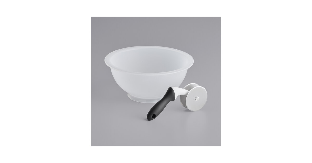 OXO 1128100 Good Grips Salad Chopper with 5.5 Qt. White Plastic Bowl