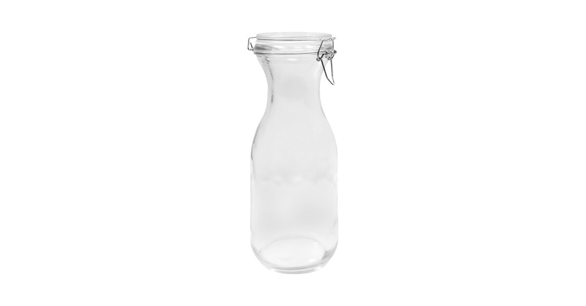 Tablecraft 10726 34 oz. Glass Carafe with Resealable Lid