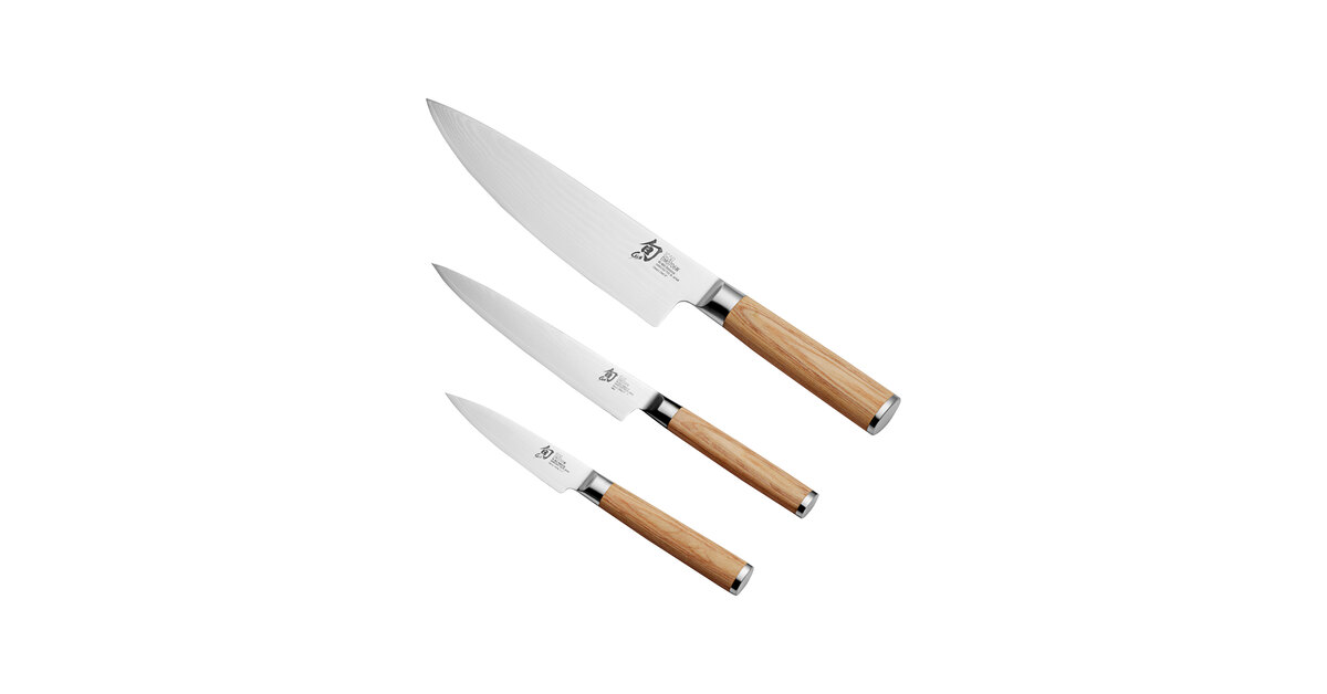 Shun DM0706W Classic Blonde Chef's Knife 8 inch VG-MAX Damascus Blade,  Blonde Pakkawood Handle