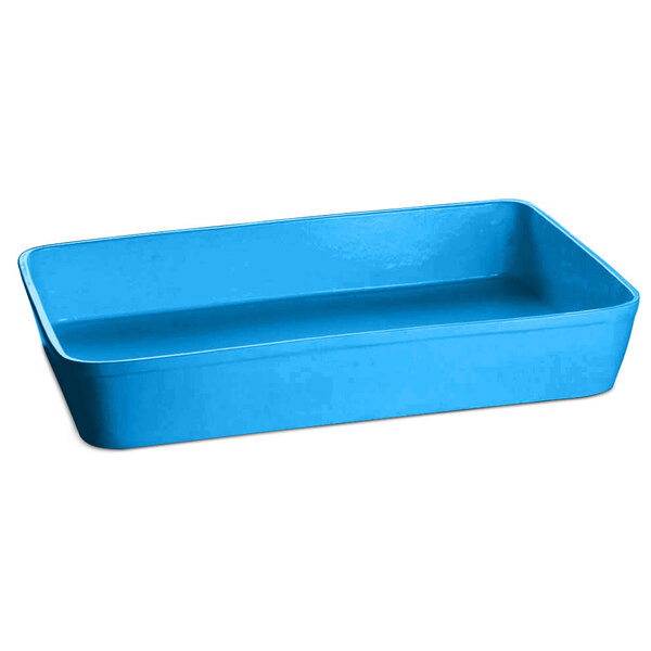 A blue rectangular Tablecraft casserole dish.