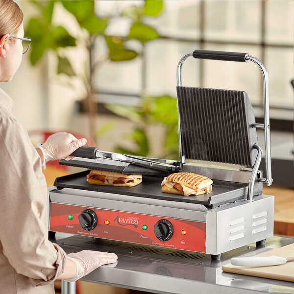 Avantco P88SG Double Panini Grill w/ Grooved & Smooth Plates