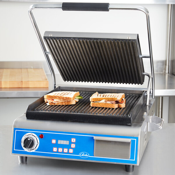 globe panini press