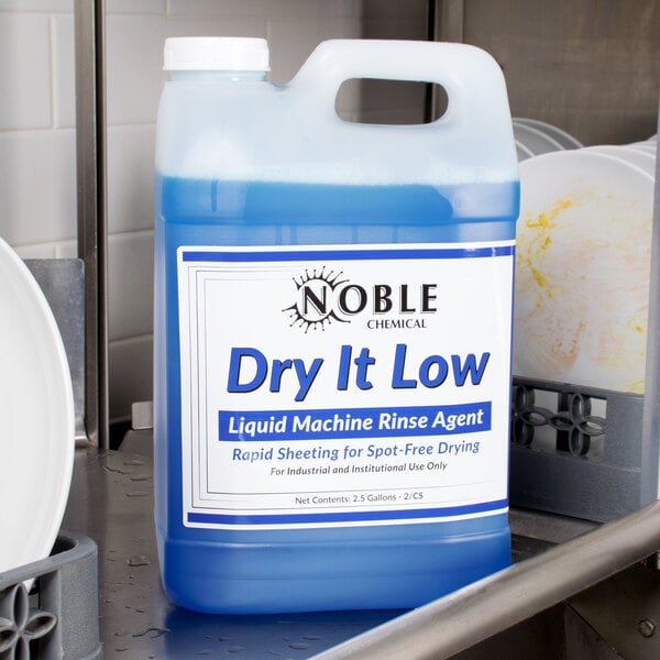 Noble Chemical 2.5 gallon / 64 oz. Dry It Concentrated Low Rinse Aid / Drying Agent for Low Temperature Dish Machines - 2/Case
