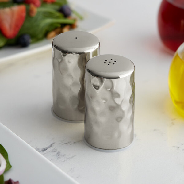 2 in 1 salt and pepper shaker
