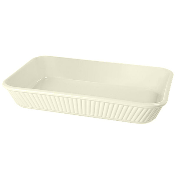 A white rectangular melamine casserole dish with a lid.