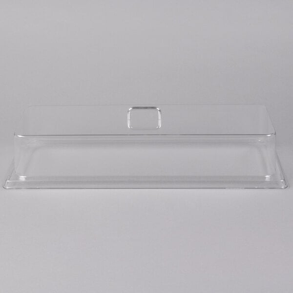 A clear rectangular tray cover for a Cambro pastry tray.