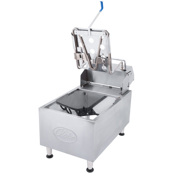 Globe PF10E 10 lb. Electric Countertop Fryer