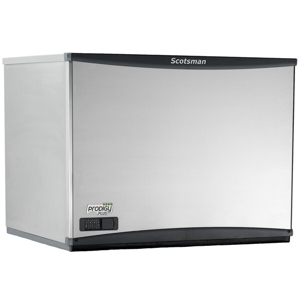 Scotsman C0630SW-32 Prodigy Plus Series 30" Water Cooled Small Cube Ice Machine - 722 lb.