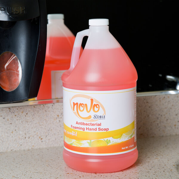 Noble Chemical Novo 1 Gallon / 128 oz. Foaming Antibacterial / Sanitizing Hand Soap
