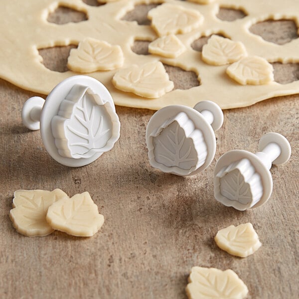 Mold Leaves Cookie Cutter Plunger Pie Crust Cutters Biscuit Spring Baking Tools 