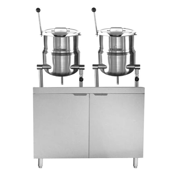 Blodgett CB36E-6-6K Double 6 Gallon Direct Steam Tilting Steam Jacketed Kettle with 36" Electric Boiler Base - 208V, 1 Phase, 24 kW