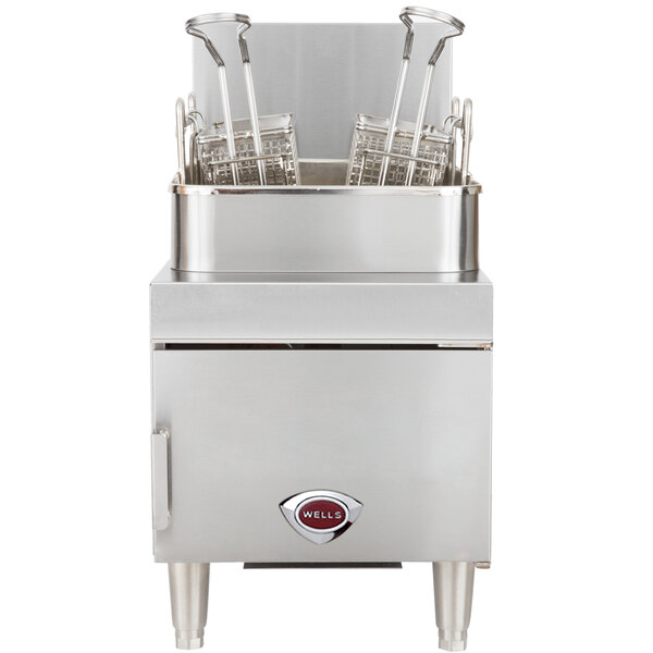 Wells GF15 Natural Gas 15 lb. Gas Countertop Fryer 30,000 BTU