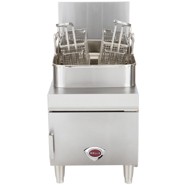 Wells GF15 Natural Gas 15 lb. Gas Countertop Fryer 30,000 BTU