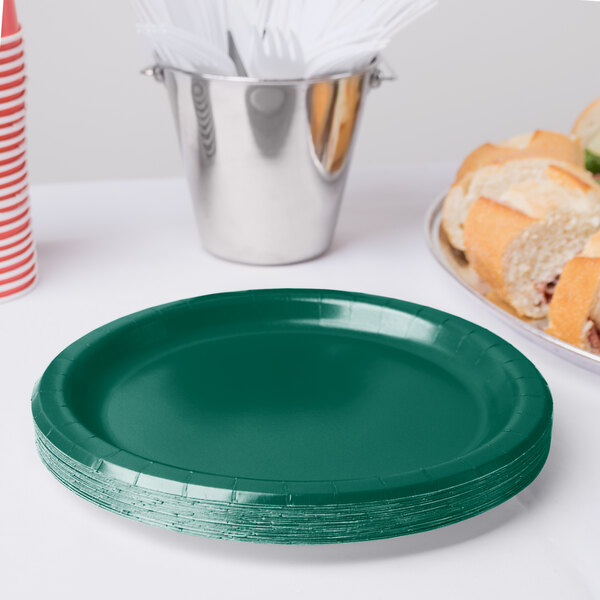 Creative Converting 503124B 10" Hunter Green Paper Plate 24/Pack