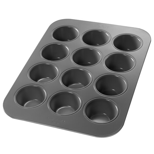 Chicago Metallic 43645 Large Muffin Pan, Makes (12) 3 1/4 Muffins,  AMERICOAT Glazed 26 ga Aluminized Steel