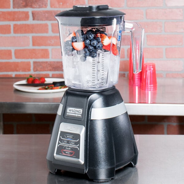 Waring BB320 Blade 48 oz. Blender with Container and Electronic Controls - 120V