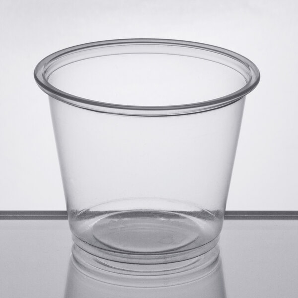 Pack of 100 5.5 oz Plastic Disposable Portion Cups Souffle Cups with Lids 