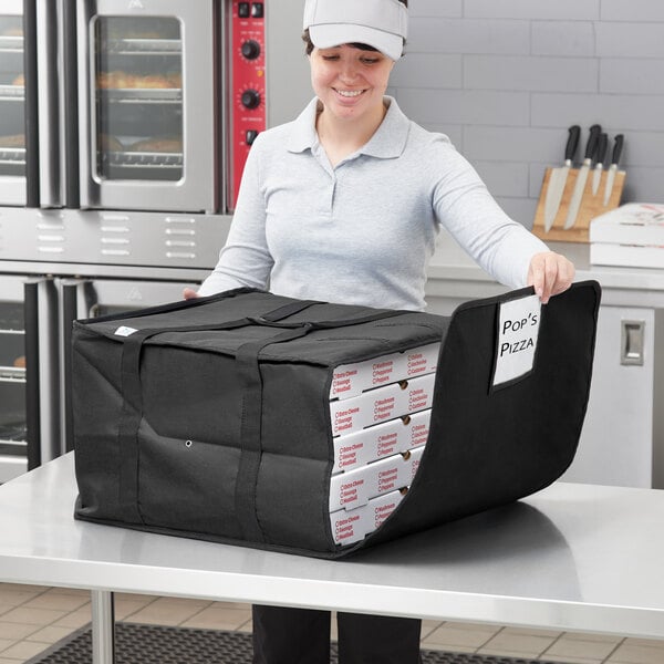 Choice Insulated Pizza Delivery Bag, Nylon, 20" x 20" x 12" - Holds Up To (6) 16", (5) 18", or (4) 20" Pizza Boxes