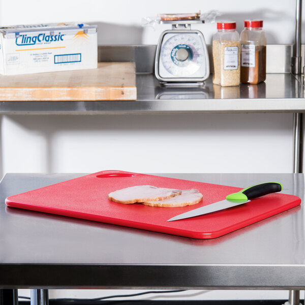 Rubbermaid Red Cutting Board (20" x 15")