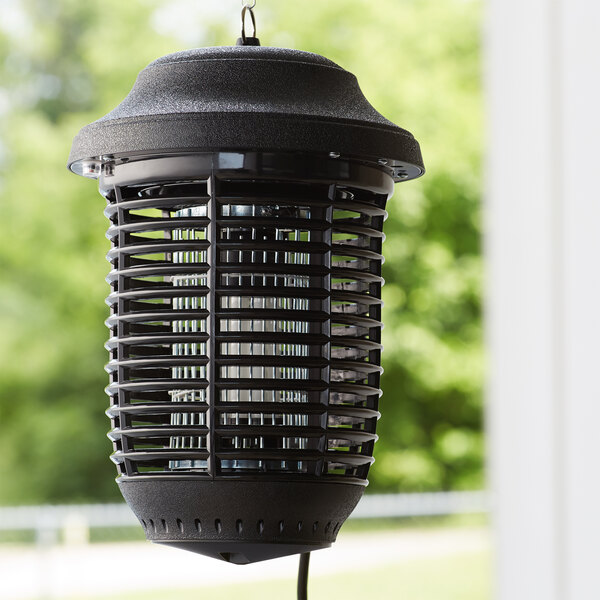 Zap N Trap Plastic Outdoor Insect Trap / Bug Zapper with 1 Acre Coverage - 120V, 40W